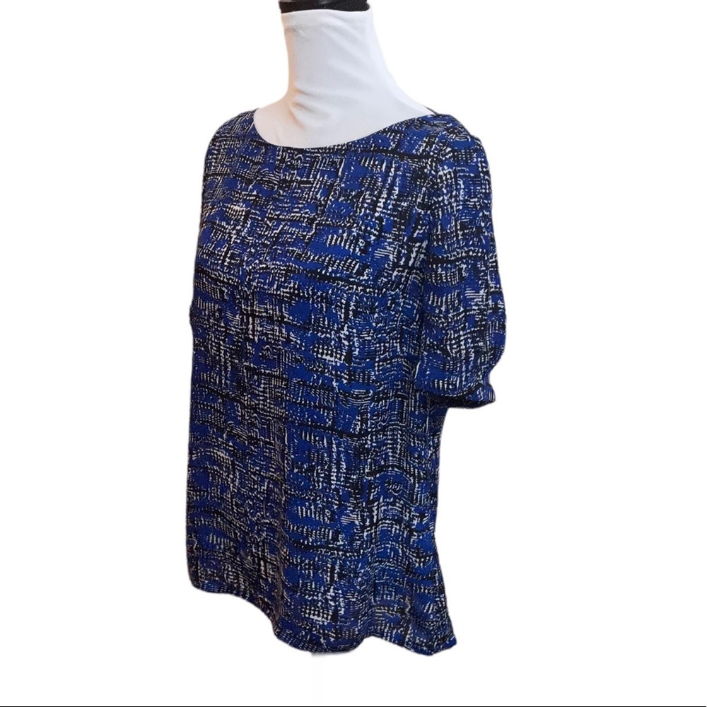 Banana Republic short sleeve pullover blue & black print blouse top large petite